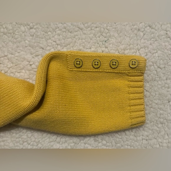 Talbots Women’s Yellow Long Sleeve Sweater size Large button detail on sleeve - Picture 11 of 12